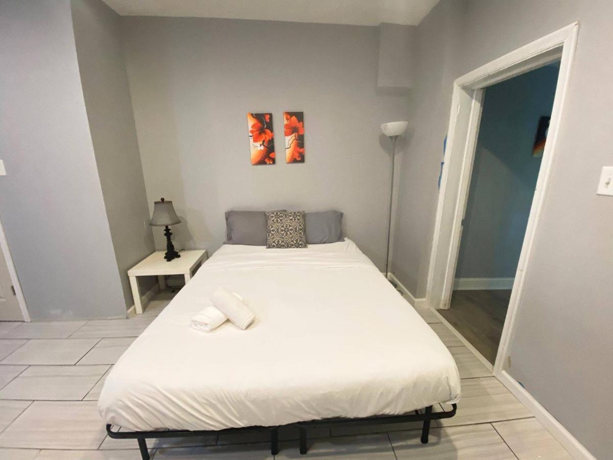 1St Floor Studio Near Airport With Small Kitchenette Filadélfia Exterior foto